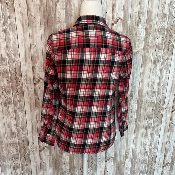 Women's Tommy Hilfiger Flannel Button Down Shirt size Small - Picture 3 of 4
